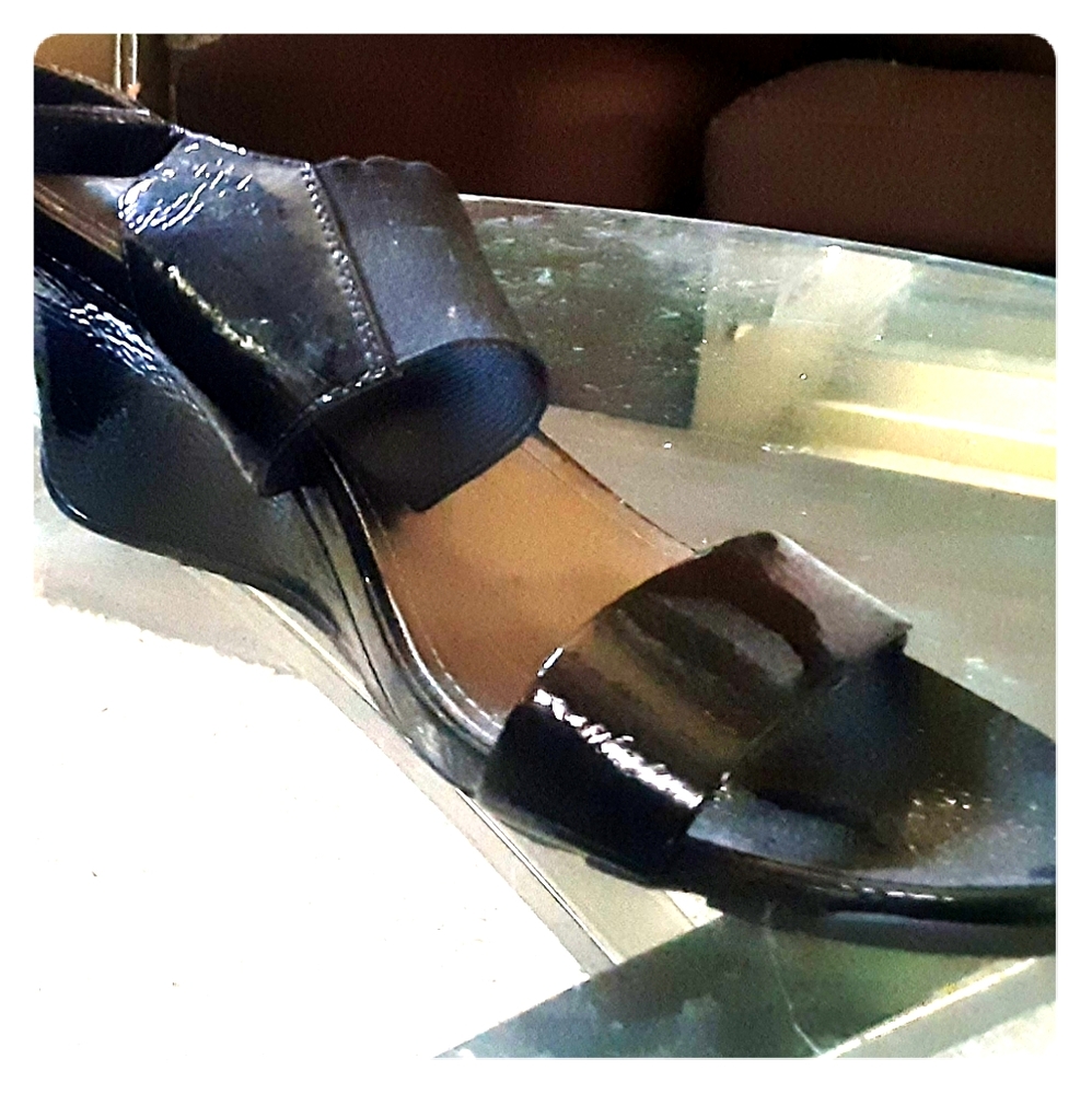 Kenneth Cole Reaction ladies' wedge/sandals